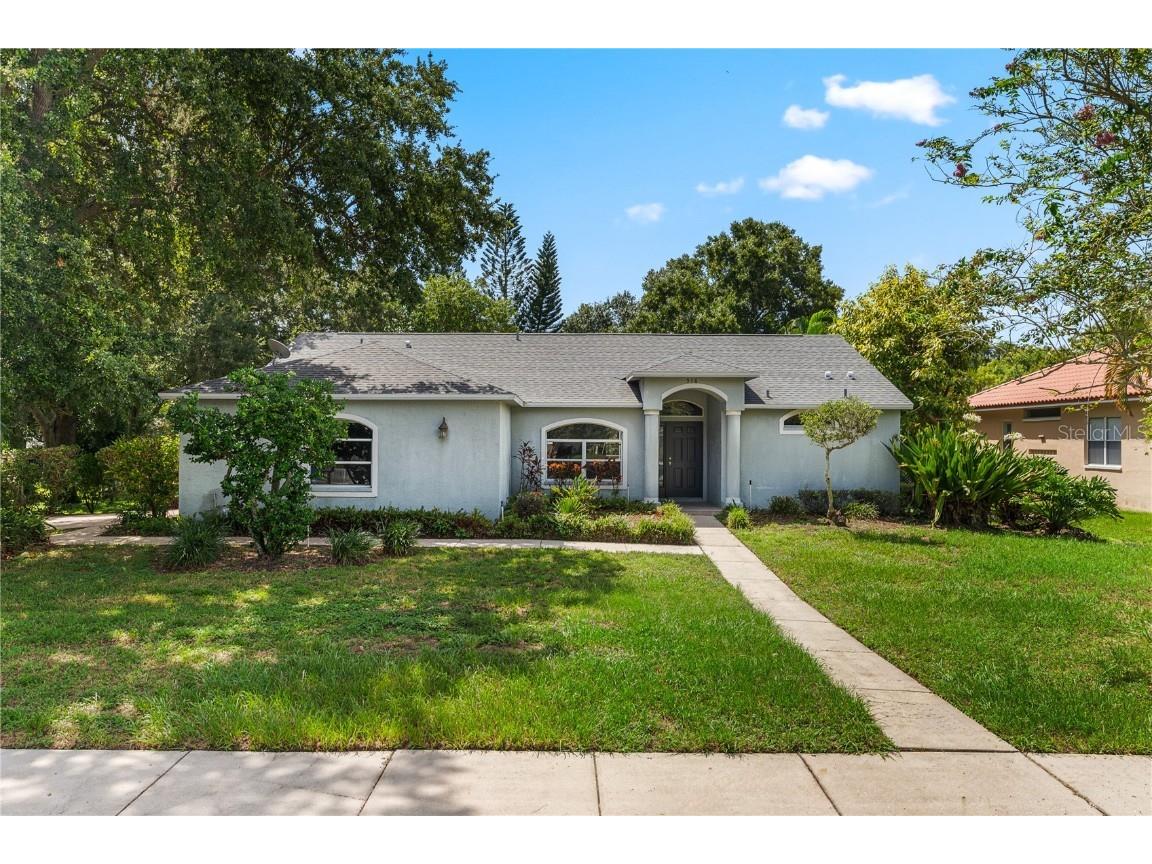 516 Arlington Avenue E Oldsmar FL 34677 U8254444 image1