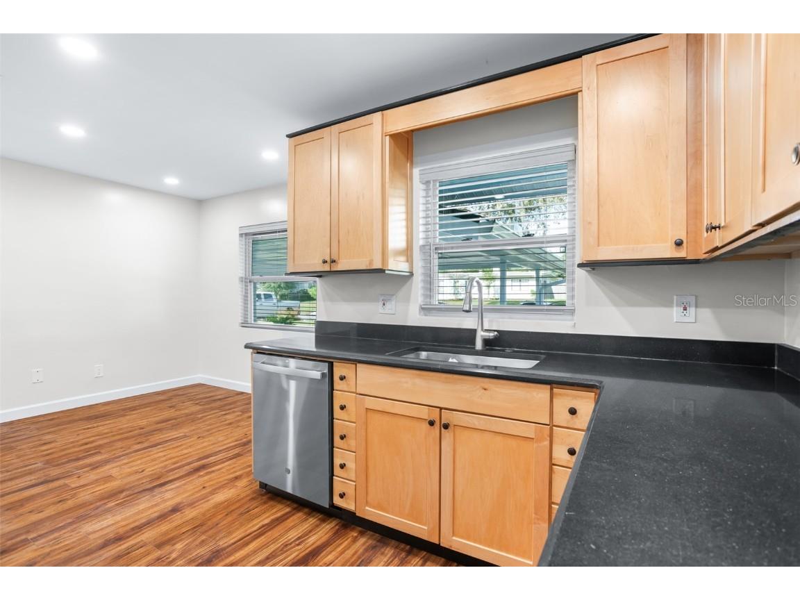 516 Baxter Street Orlando FL 32806 - LAKE JENNIE JEWEL O6368843 image12