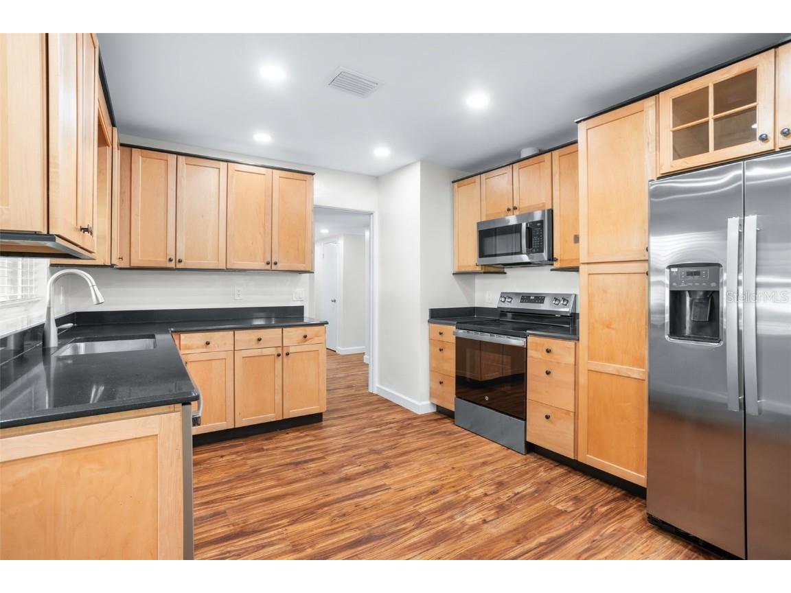 516 Baxter Street Orlando FL 32806 - LAKE JENNIE JEWEL O6368843 image9