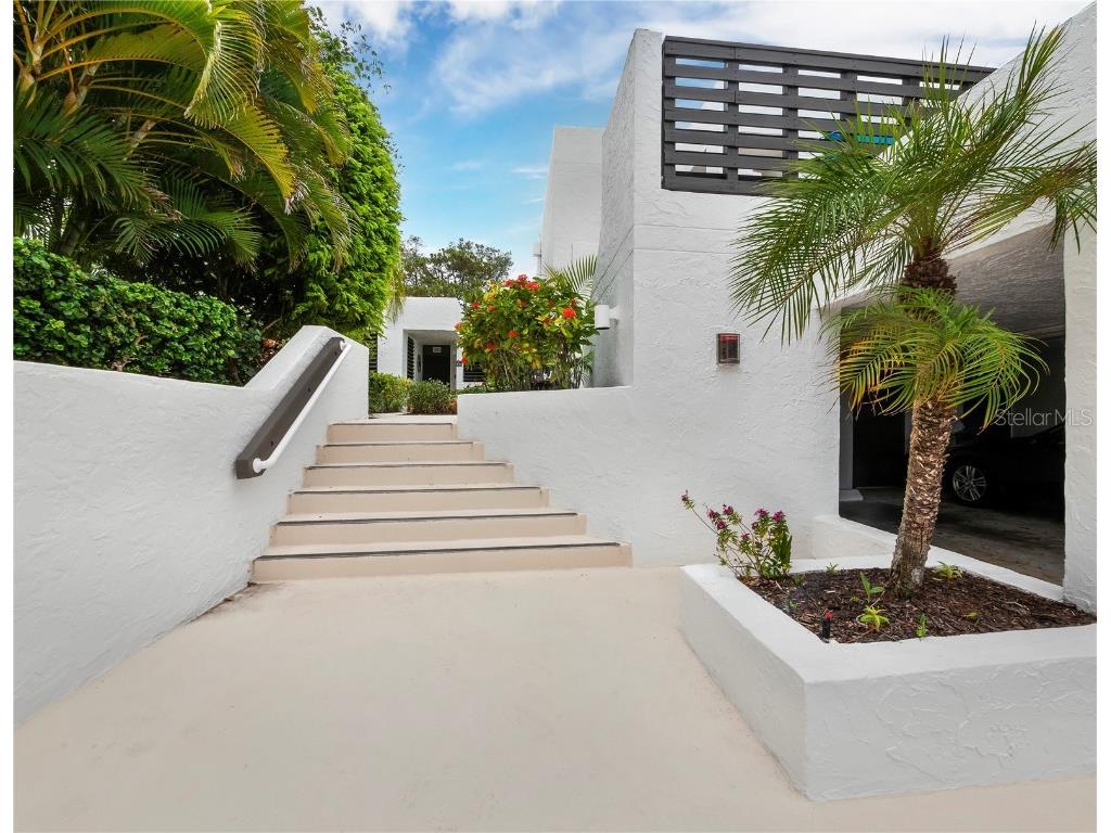 516 Bayport Way #516 Longboat Key FL 34228 - GULF OF MEXICO SARASOTA BAY A4573092 image1