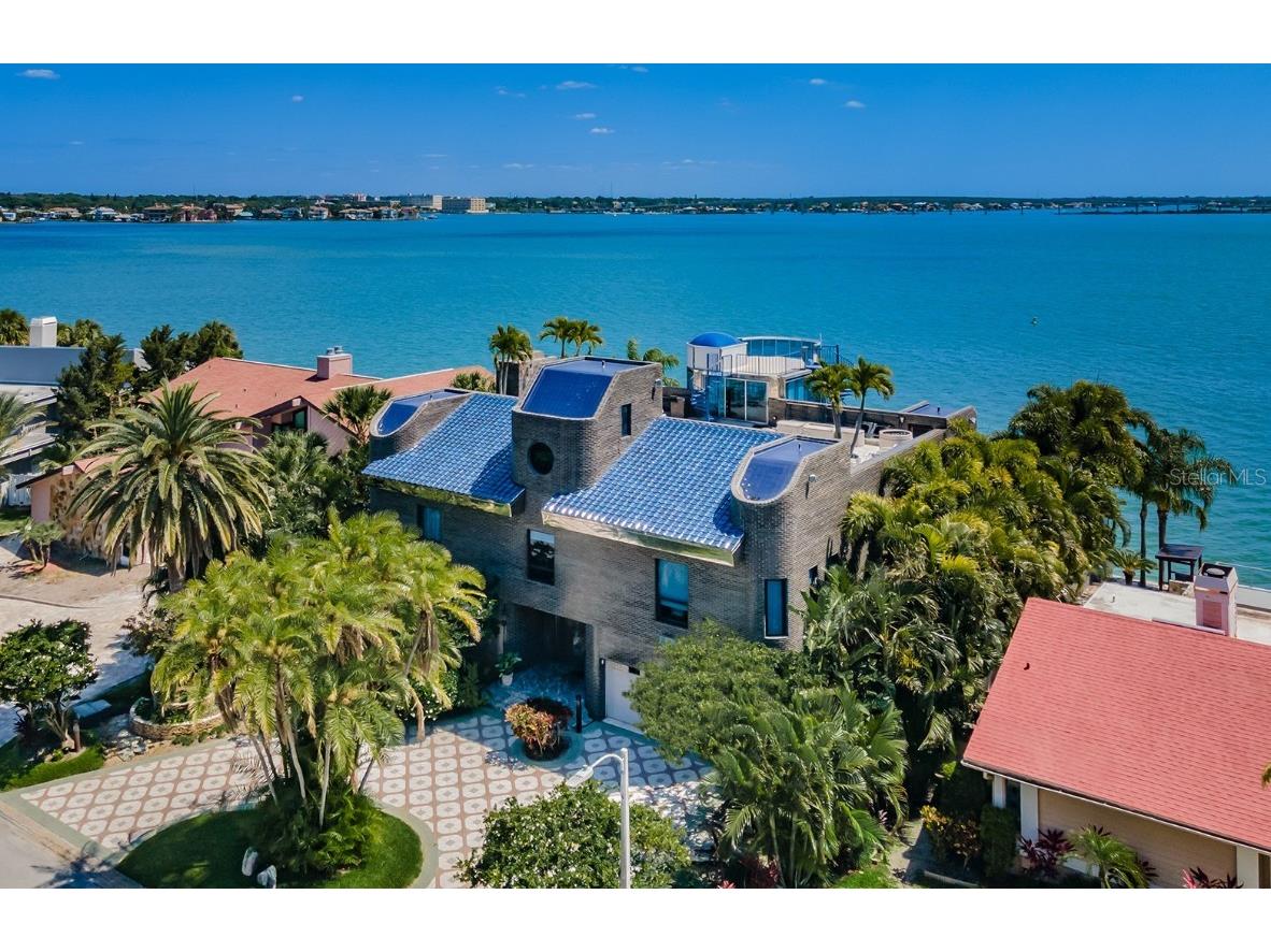 516 Belle Isle Avenue Belleair Beach FL 33786 - CLEARWATER HARBOR U8227867 image1