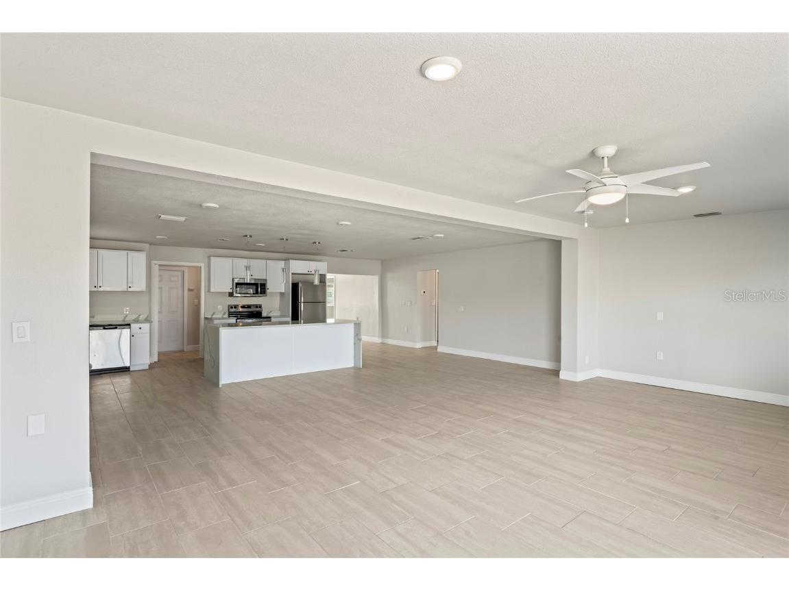 516 Crystal Drive Madeira Beach FL 33708 TB8439054 image8