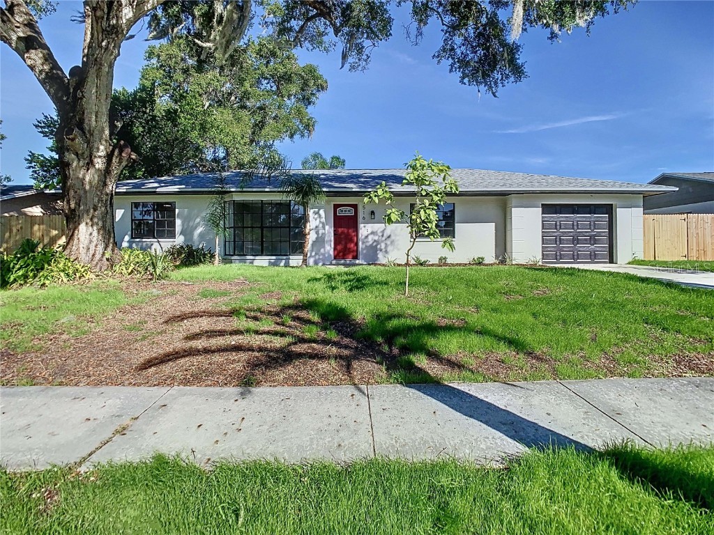516 E Anglewood Drive Brandon FL 33511 T3490799 image1