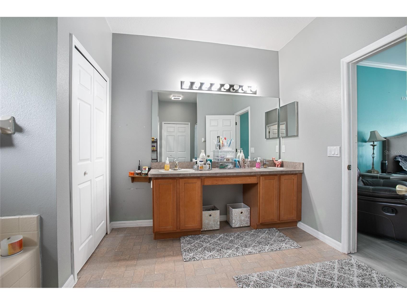 516 Grace Avenue Deland FL 32724 V4945109 image23