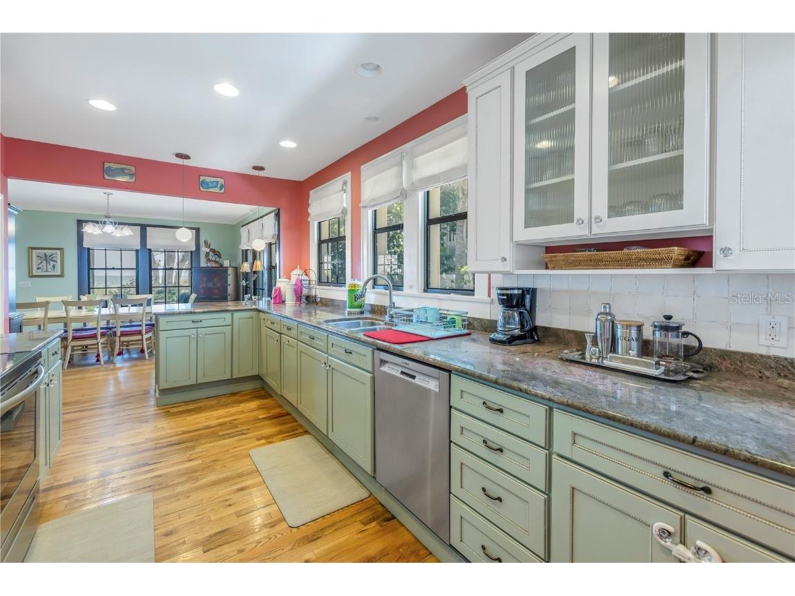 516 Gulf Boulevard Indian Rocks Beach FL 33785 U8254456 image32