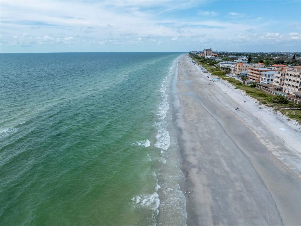 516 Gulf Boulevard Indian Rocks Beach FL 33785 U8254456 image93