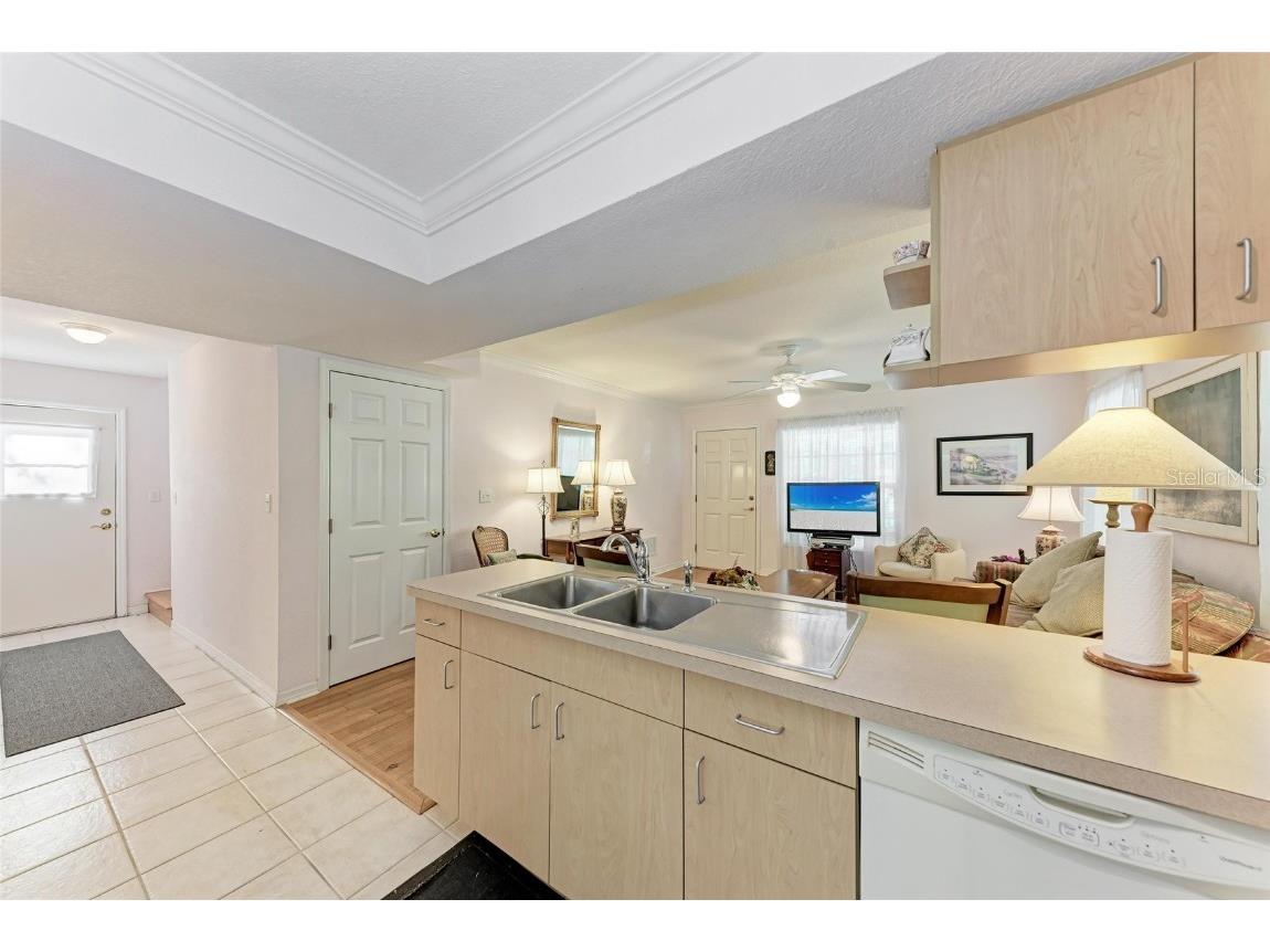 516 Howard Court Sarasota FL 34236 A4660708 image16