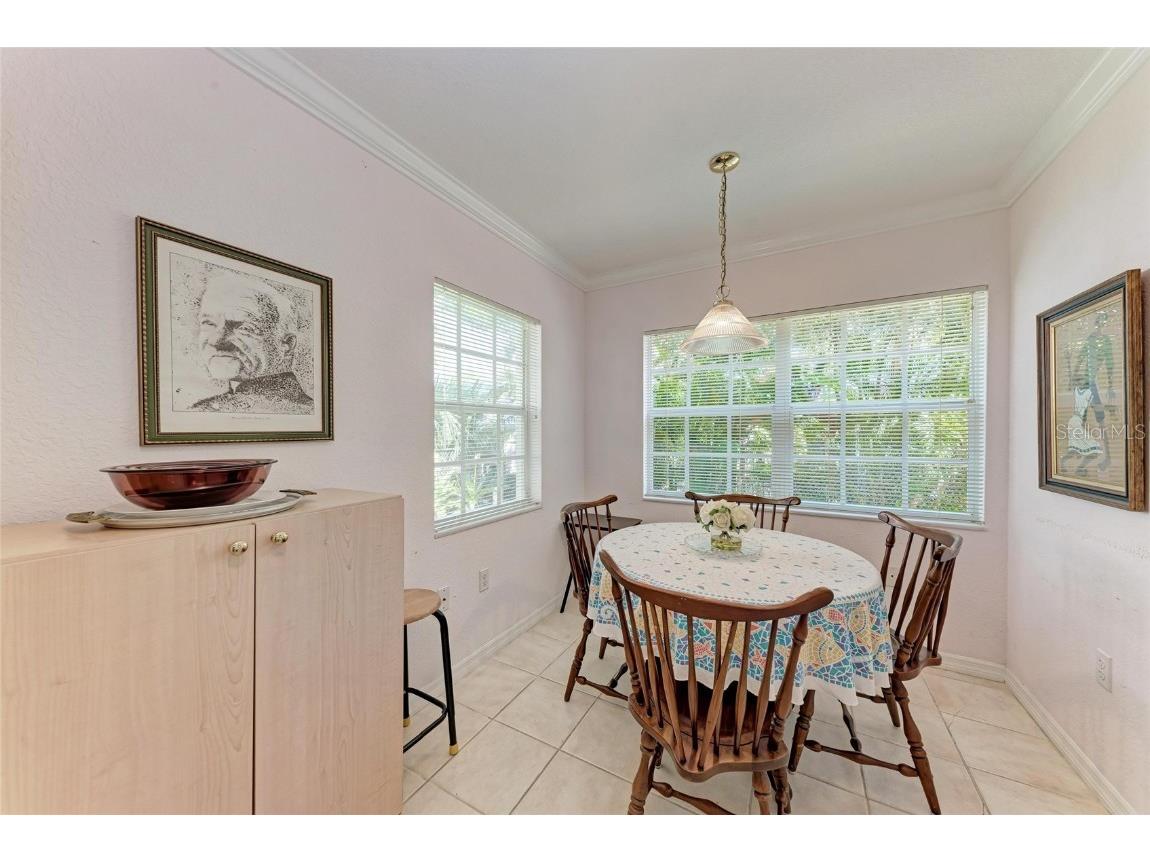 516 Howard Court Sarasota FL 34236 A4660708 image17