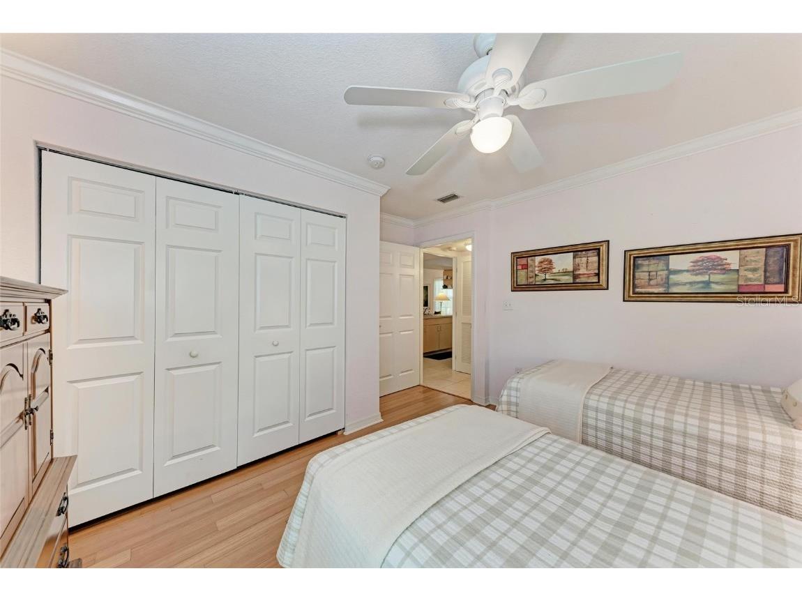 516 Howard Court Sarasota FL 34236 A4660708 image19