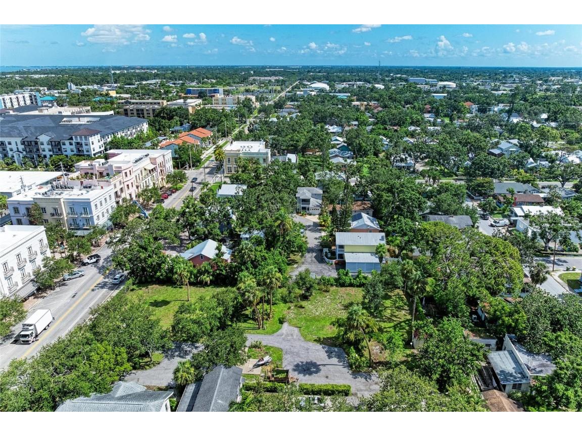 516 Howard Court Sarasota FL 34236 A4660708 image46