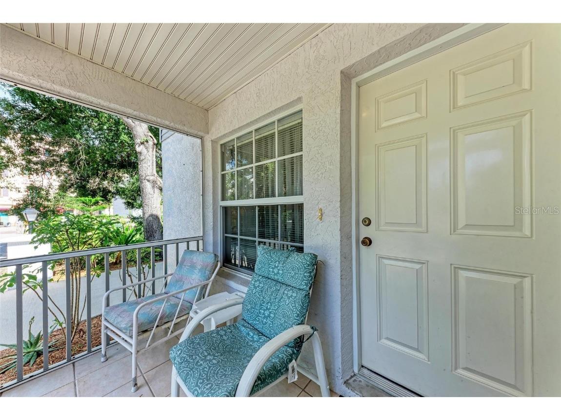 516 Howard Court Sarasota FL 34236 A4660708 image6