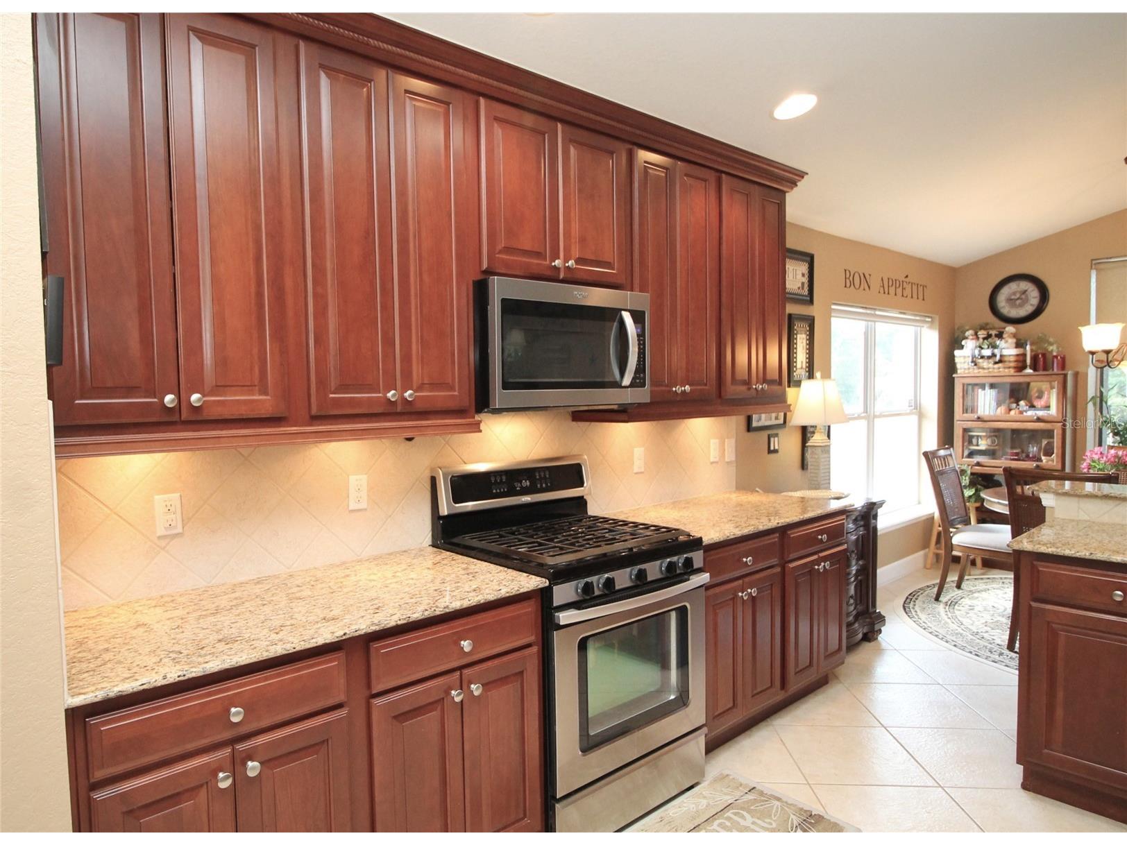 516 Lago Loop Davenport FL 33837 G5111436 image2