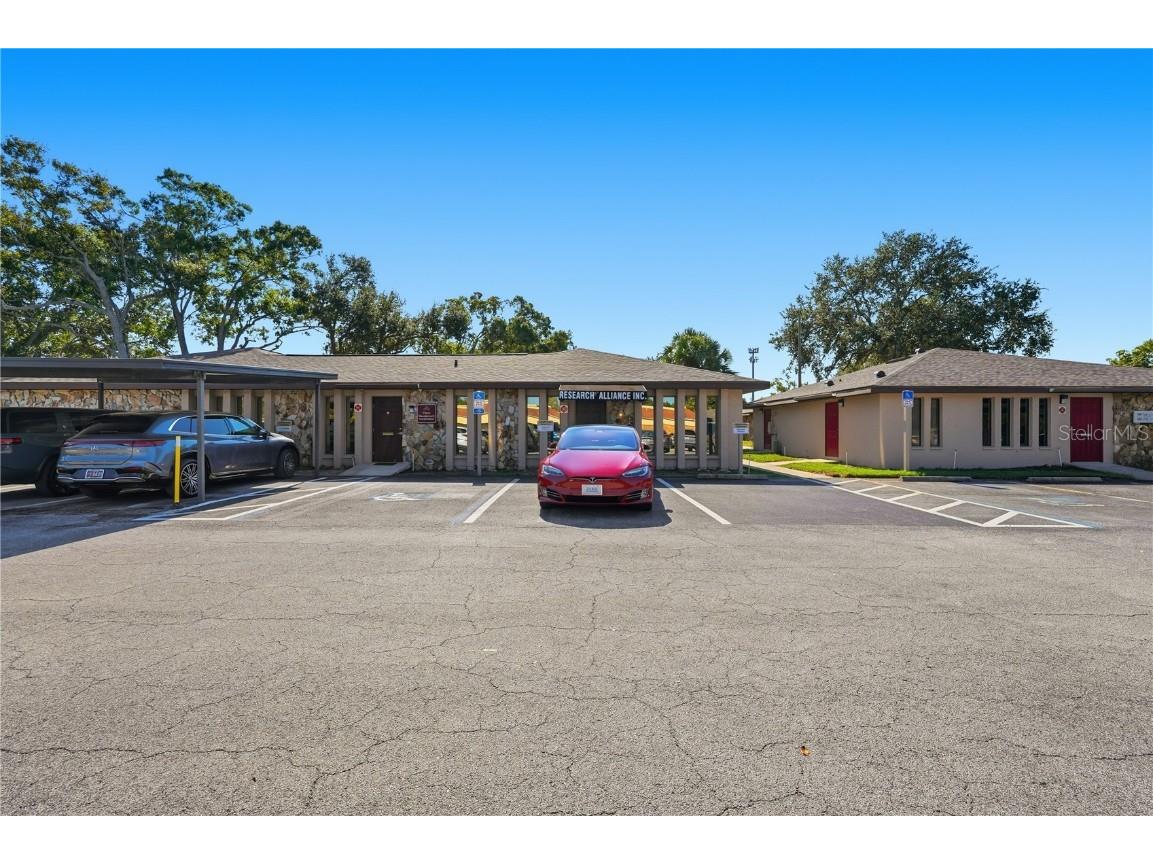 516 Lakeview Road #7 Clearwater FL 33756 TB8449327 image1