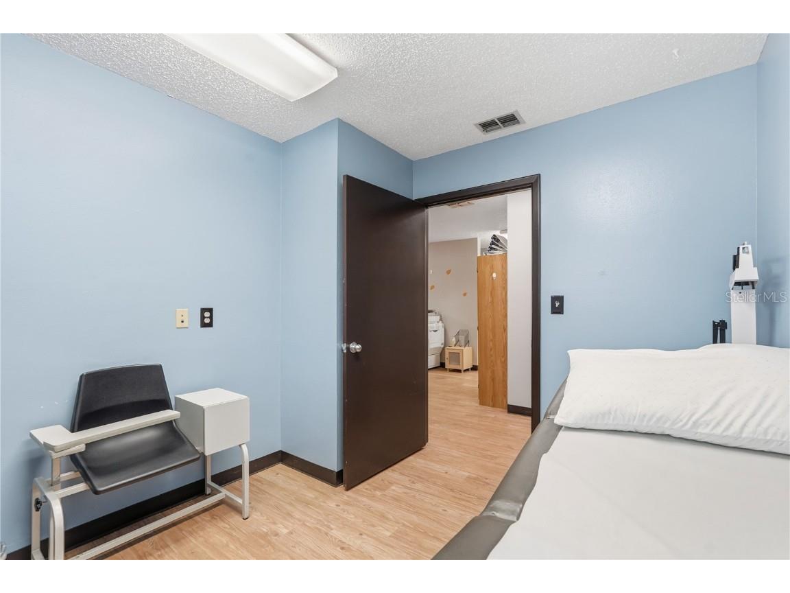 516 Lakeview Road #7 Clearwater FL 33756 TB8449327 image10