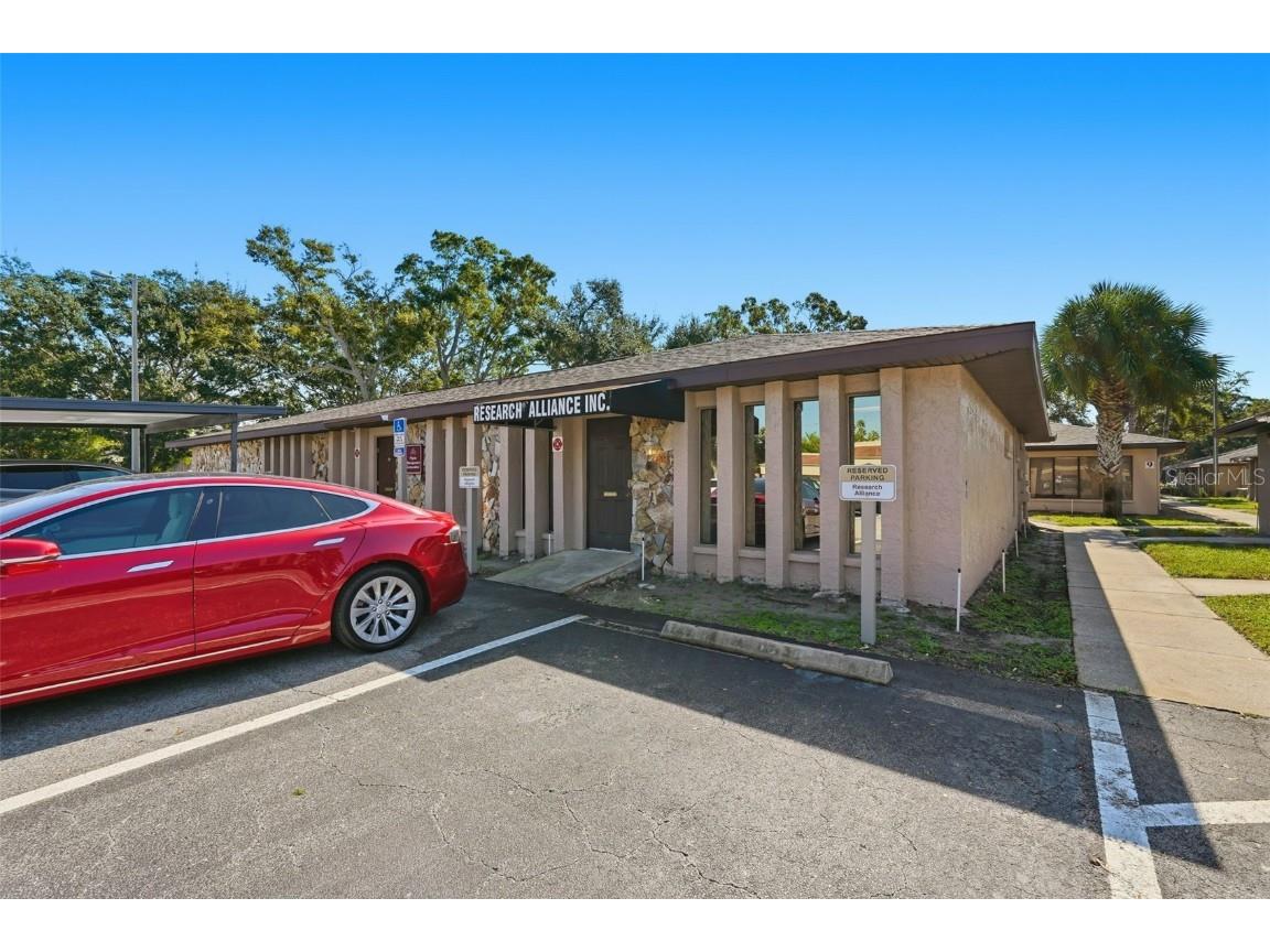 516 Lakeview Road #7 Clearwater FL 33756 TB8449327 image2