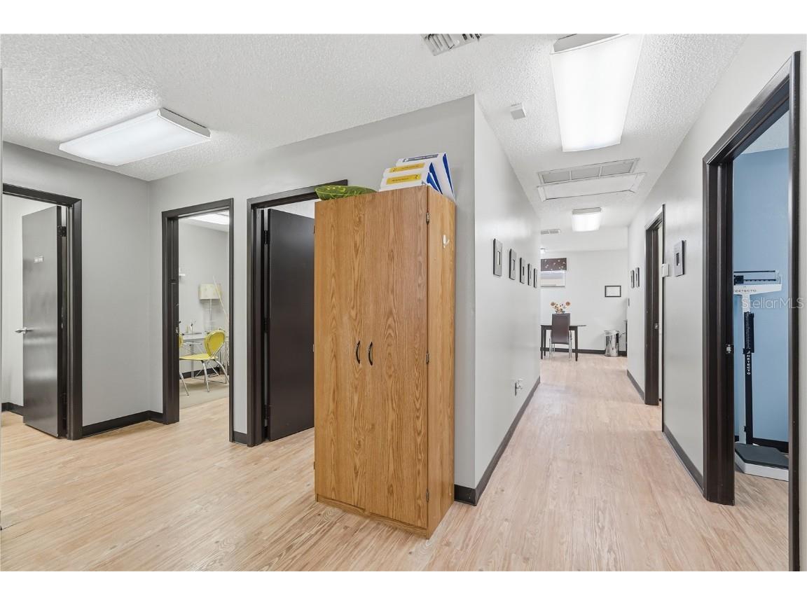 516 Lakeview Road #7 Clearwater FL 33756 TB8449327 image8