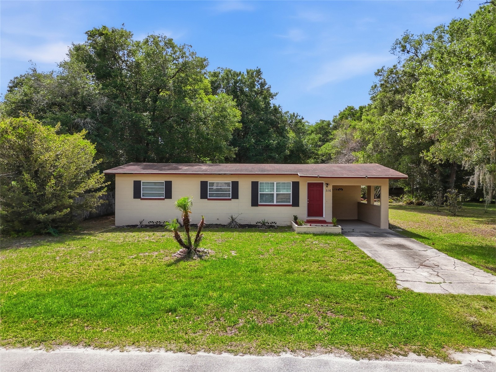 516 Land O Lakes Ct Deland FL 32724 V4948917 image1