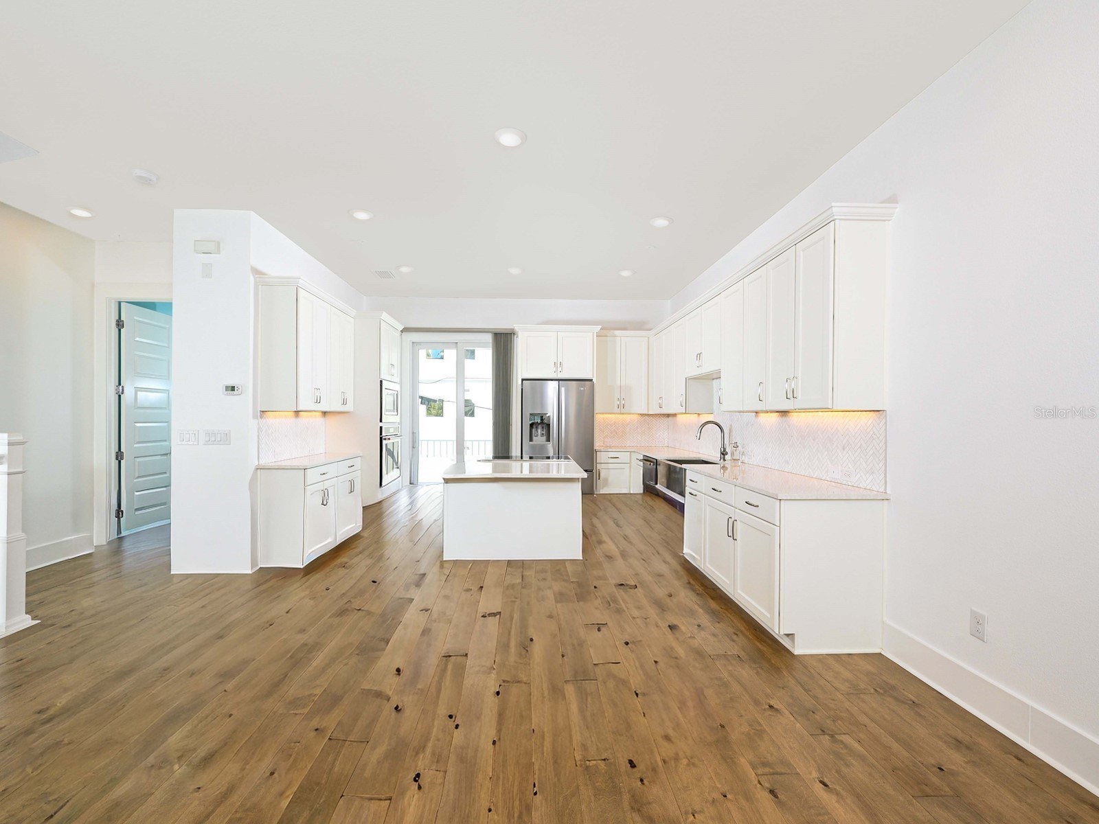 516 Laurel Park Drive Sarasota FL 34236 A4677304 image11