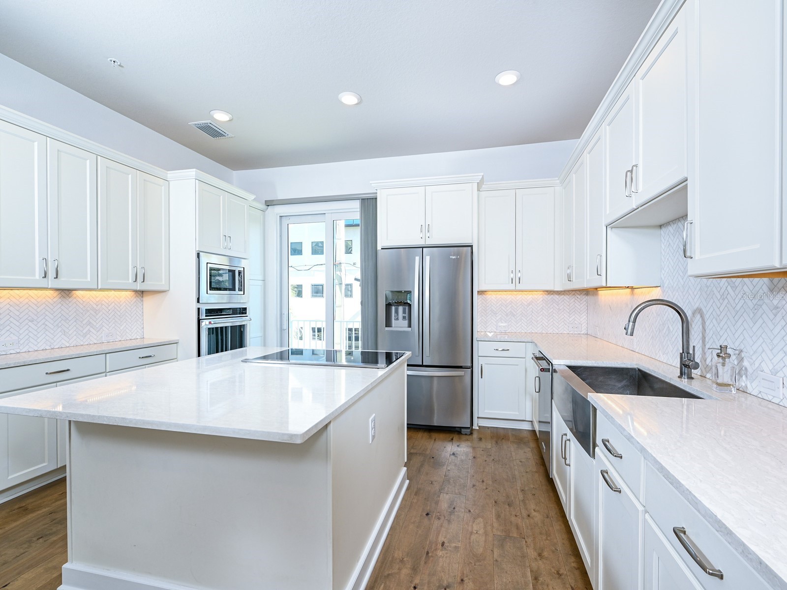 516 Laurel Park Drive Sarasota FL 34236 A4677304 image13