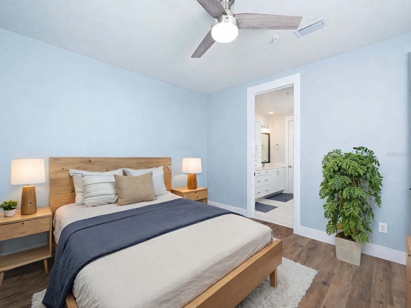 516 Laurel Park Drive Sarasota FL 34236 A4677304 image20