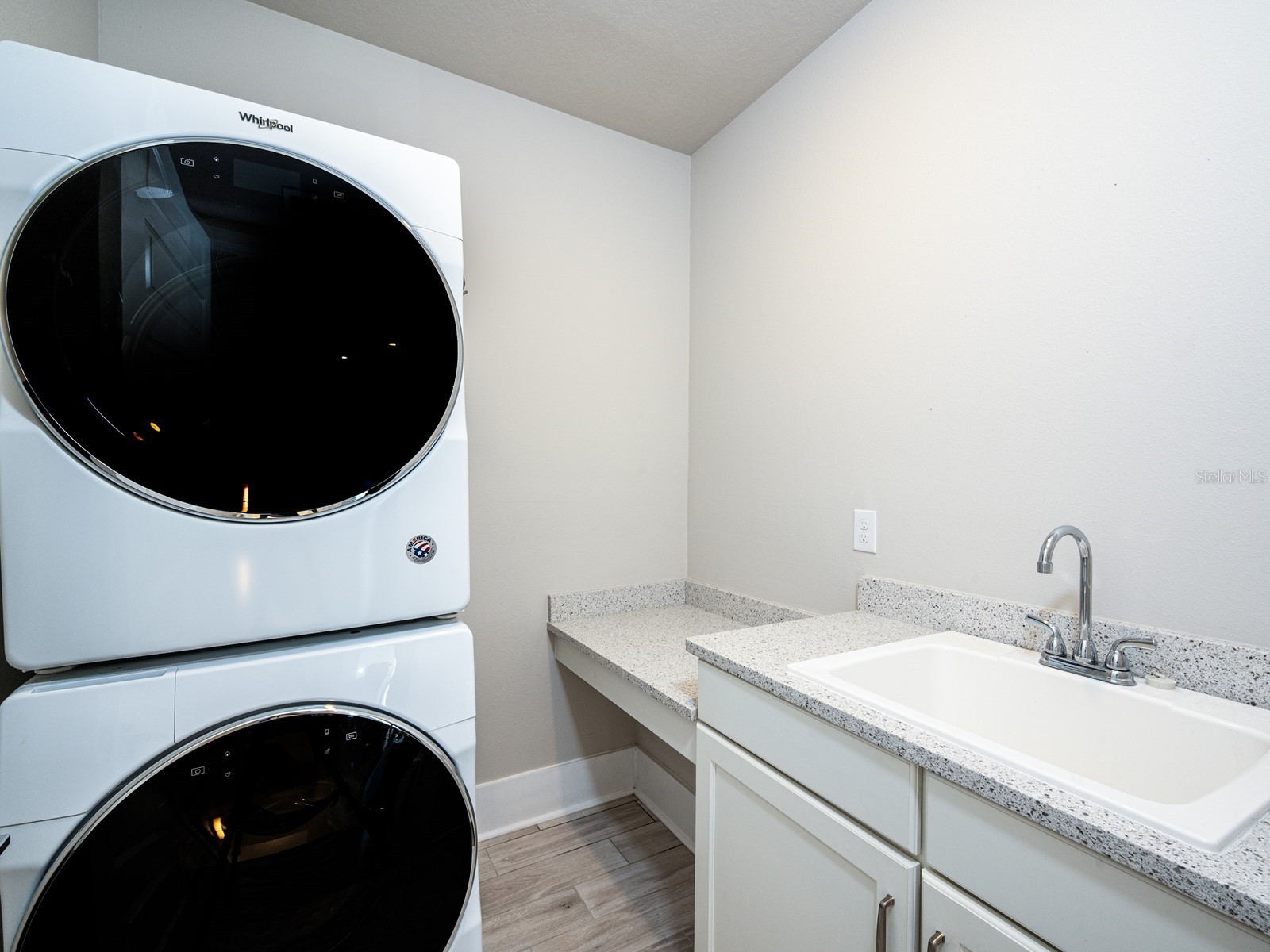 516 Laurel Park Drive Sarasota FL 34236 A4677304 image29