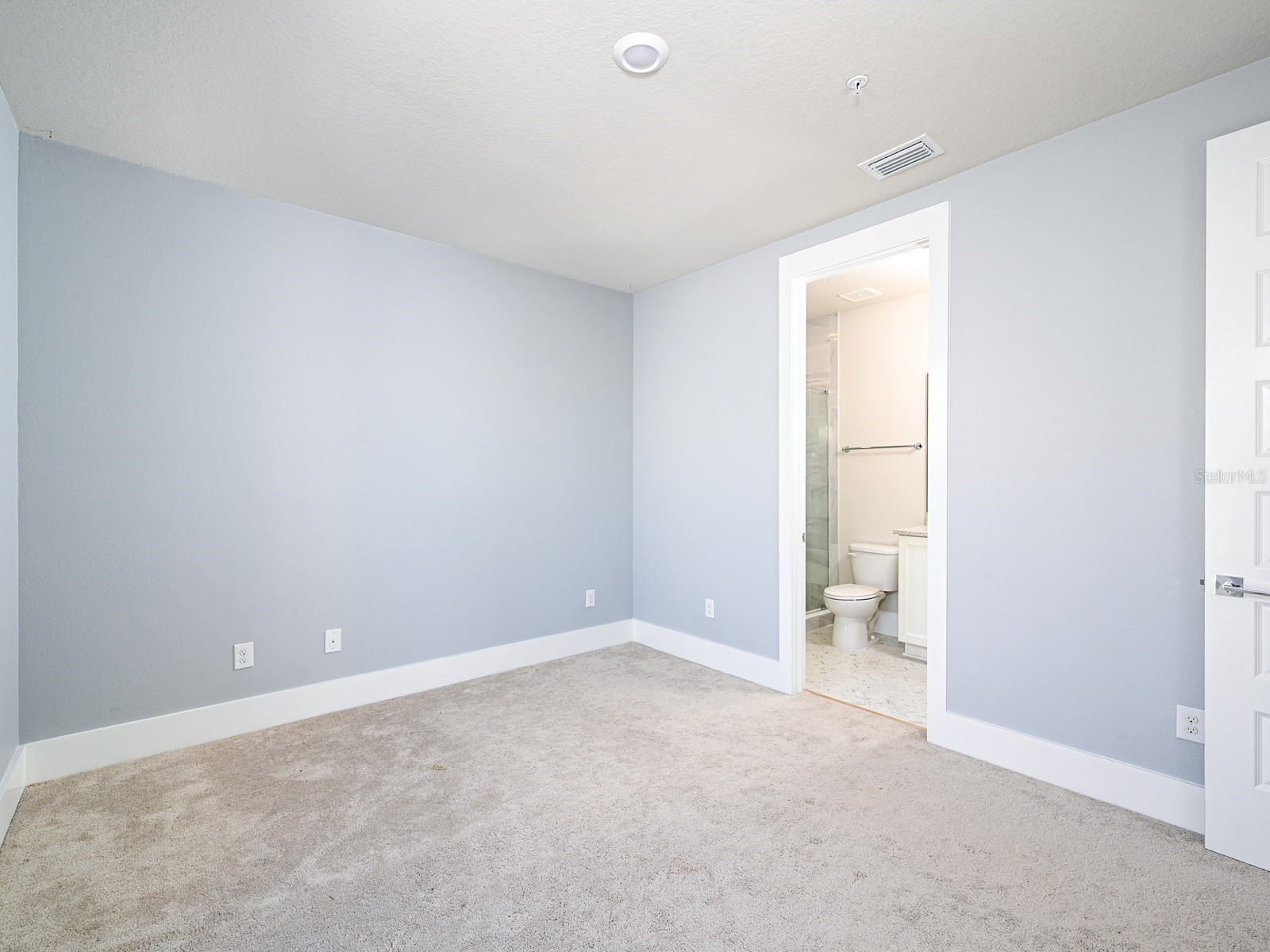 516 Laurel Park Drive Sarasota FL 34236 A4677304 image33