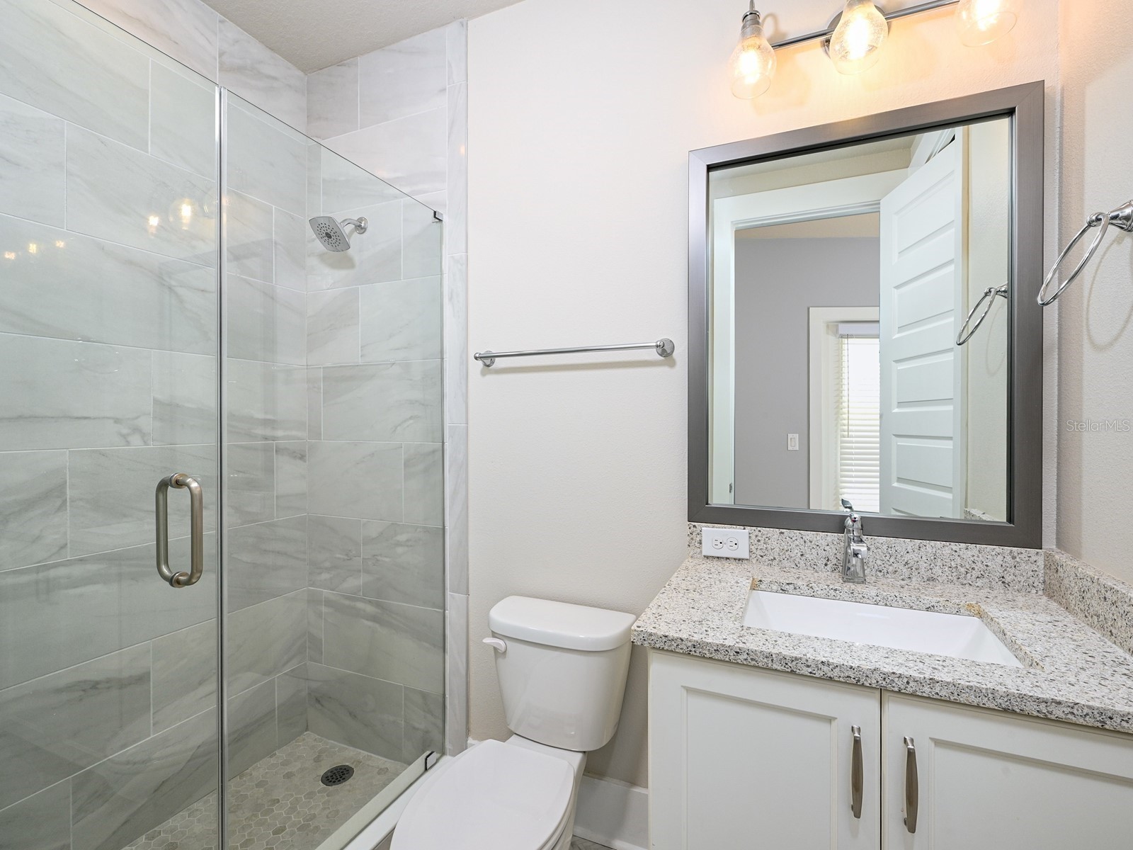 516 Laurel Park Drive Sarasota FL 34236 A4677304 image34