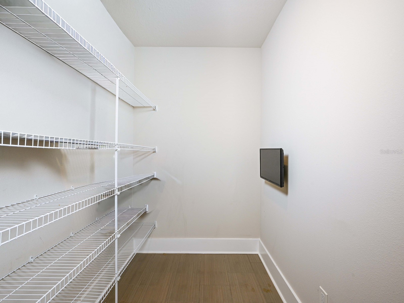 516 Laurel Park Drive Sarasota FL 34236 A4677304 image44