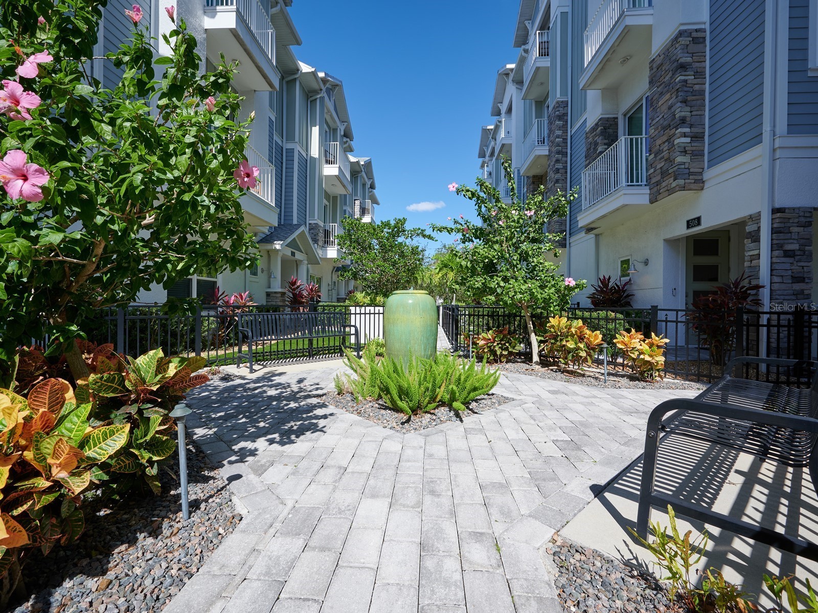 516 Laurel Park Drive Sarasota FL 34236 A4677304 image50