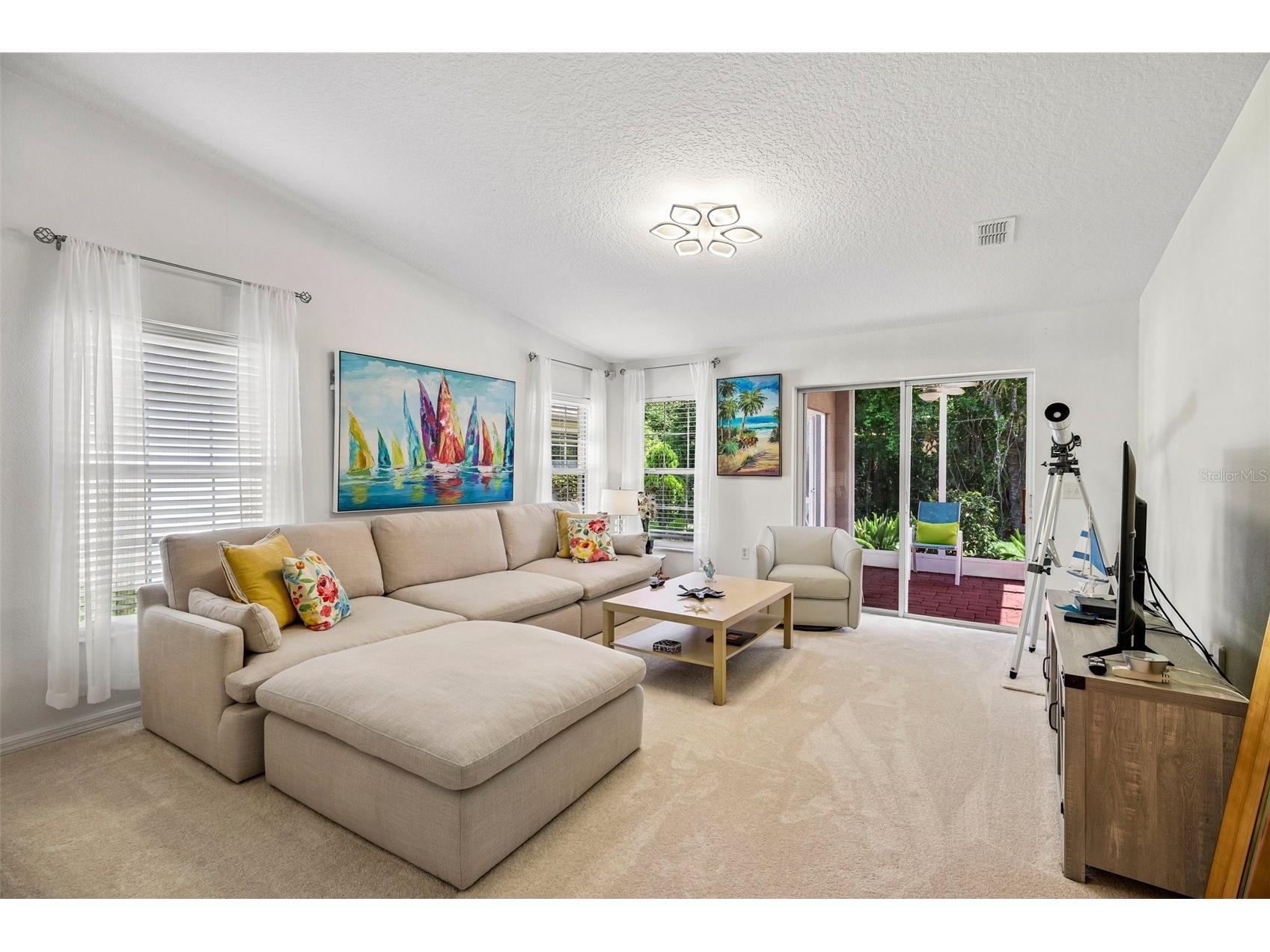 516 Millifiora Lane Poinciana FL 34759 P4938561 image8