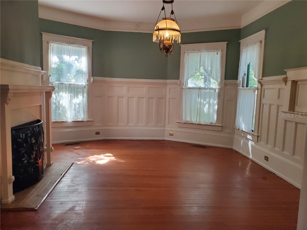 516 NE 4th Street Gainesville FL 32601 GC534805 image17