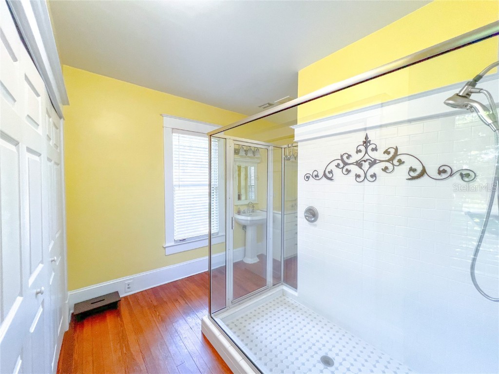 516 NE 4th Street Gainesville FL 32601 GC534805 image33