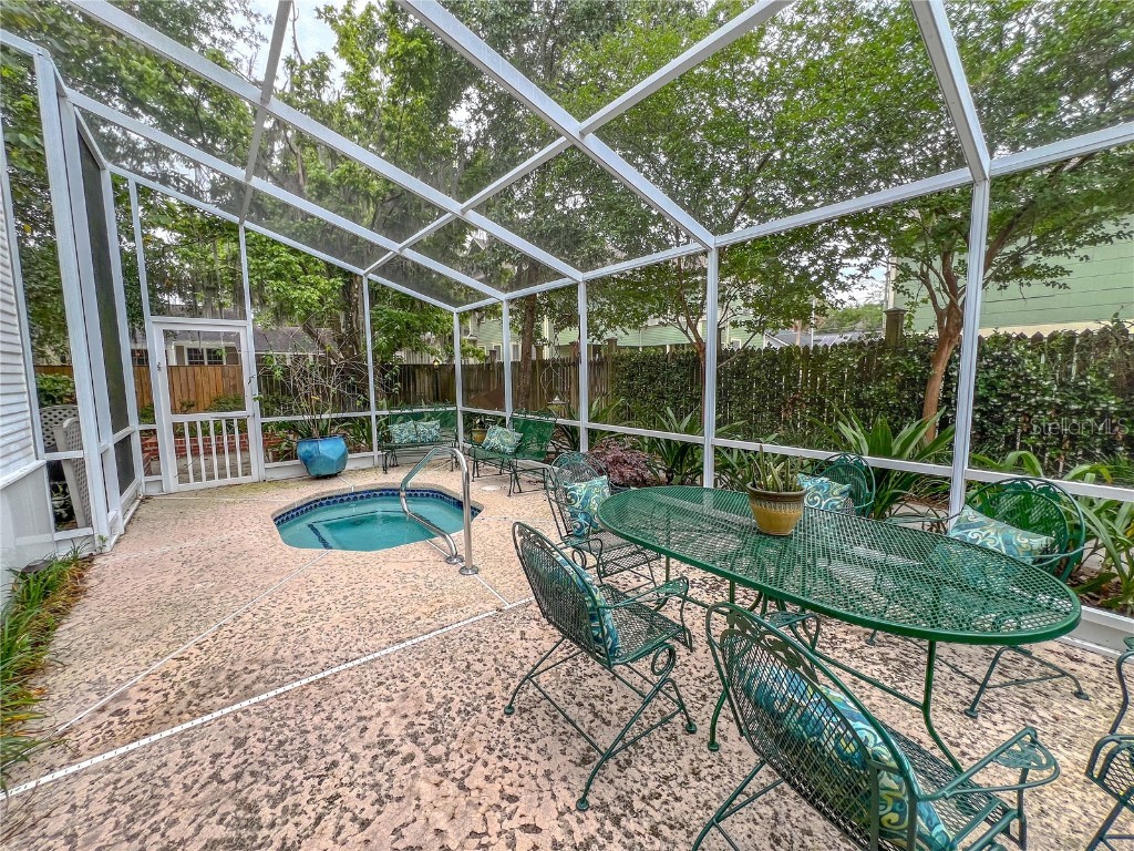 516 NE 4th Street Gainesville FL 32601 GC534805 image4