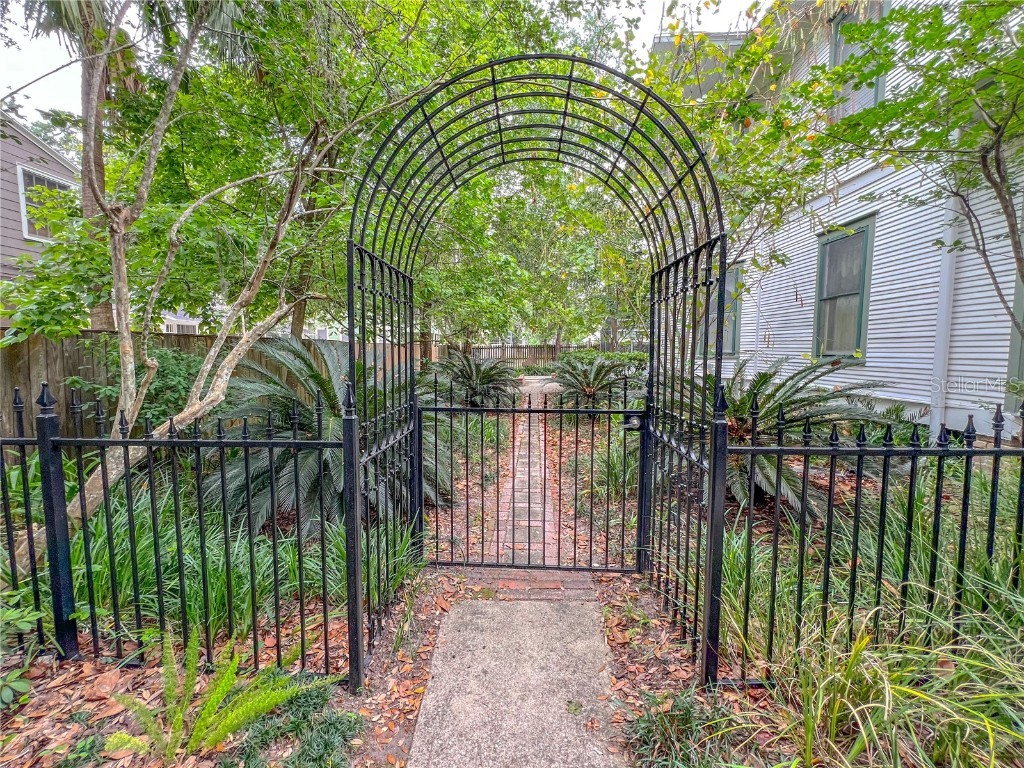 516 NE 4th Street Gainesville FL 32601 GC534805 image51