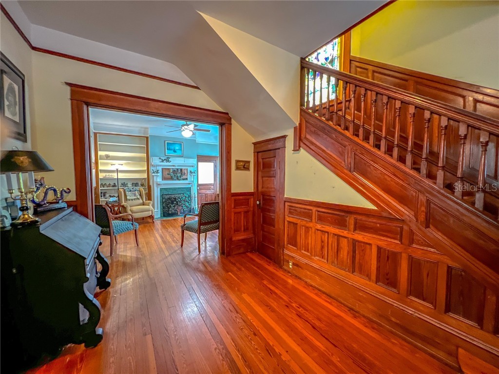 516 NE 4th Street Gainesville FL 32601 GC534805 image9