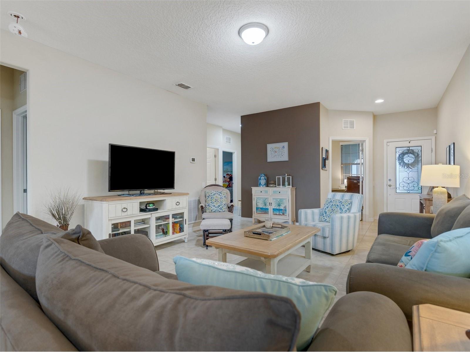 516 Pamplona Place Davenport FL 33837 S5142468 image11