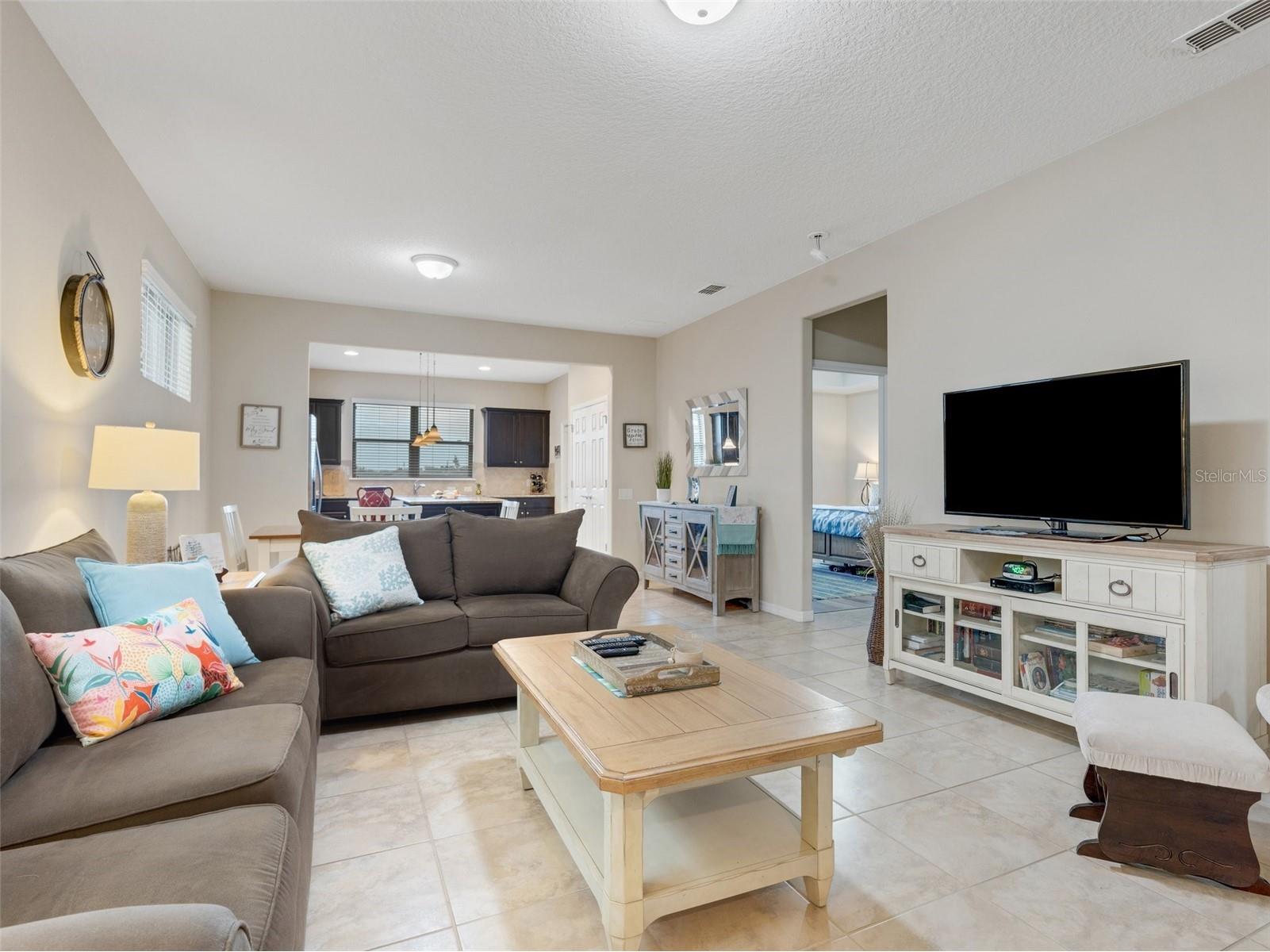 516 Pamplona Place Davenport FL 33837 S5142468 image8