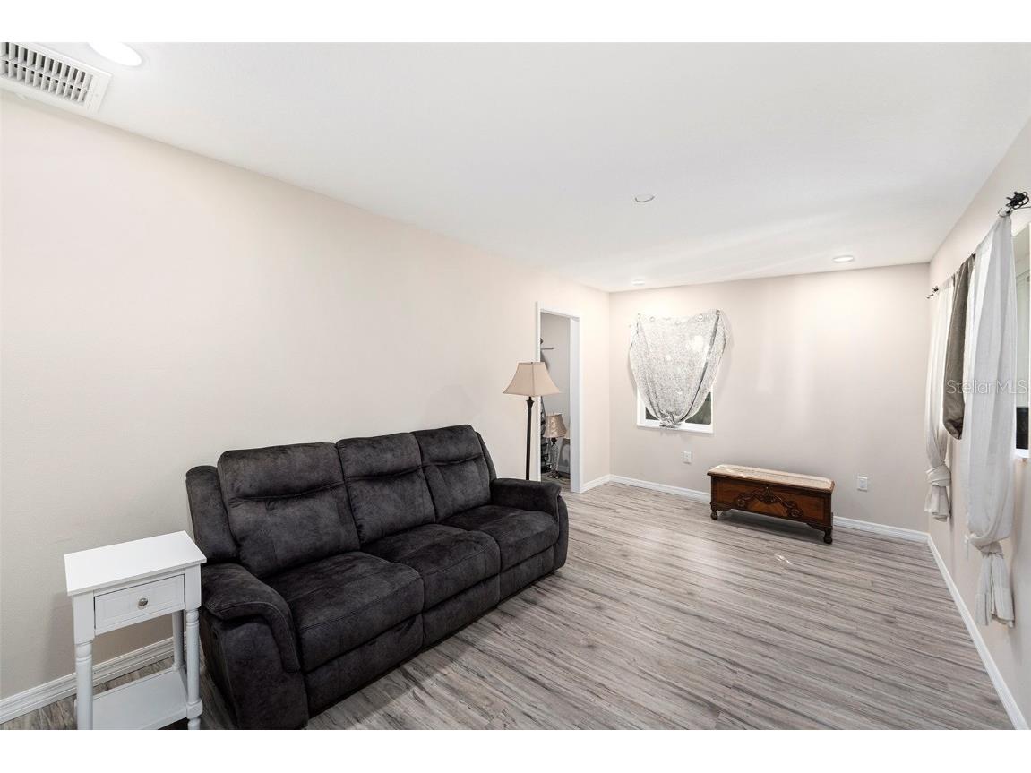 516 S Crest Avenue Clearwater FL 33756 TB8450719 image22