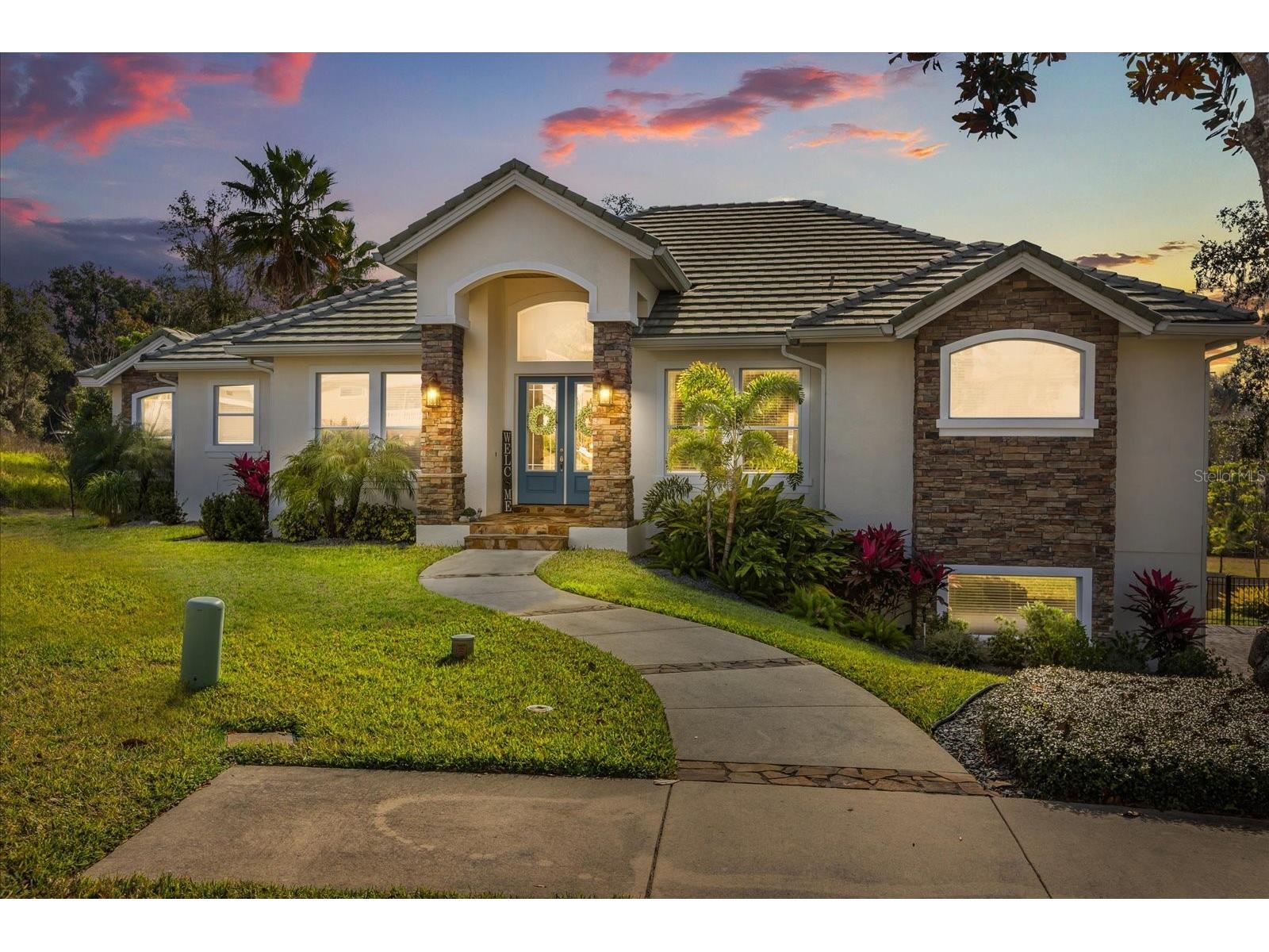 516 Sanctuary Golf Place Apopka FL 32712 O6371984 image1