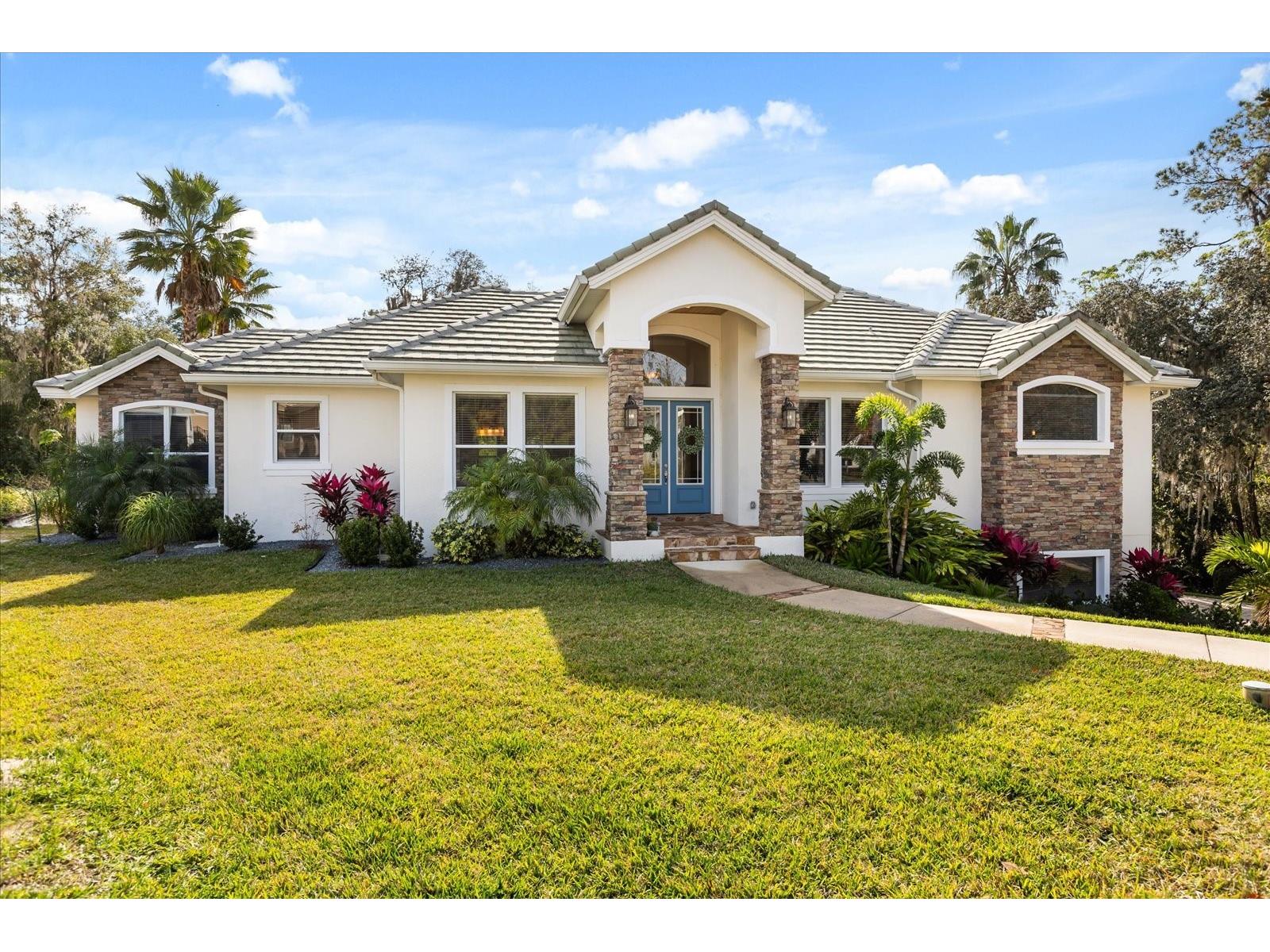 516 Sanctuary Golf Place Apopka FL 32712 O6371984 image2