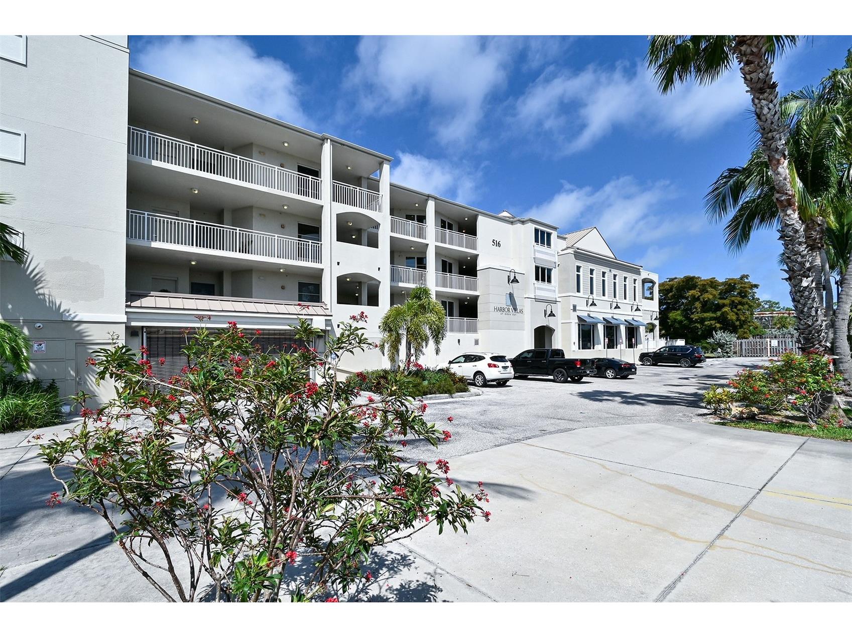 516 Tamiami Trail S #102 Nokomis FL 34275 - DONA BAY A4677014 image2