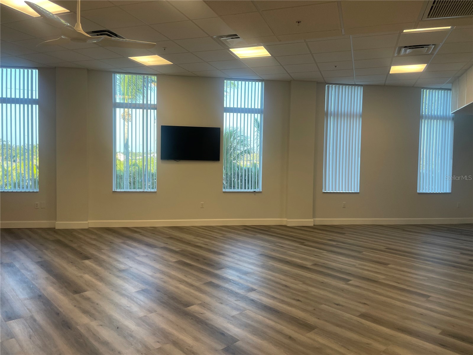 516 Tamiami Trail S #102 Nokomis FL 34275 - DONA BAY A4677014 image38