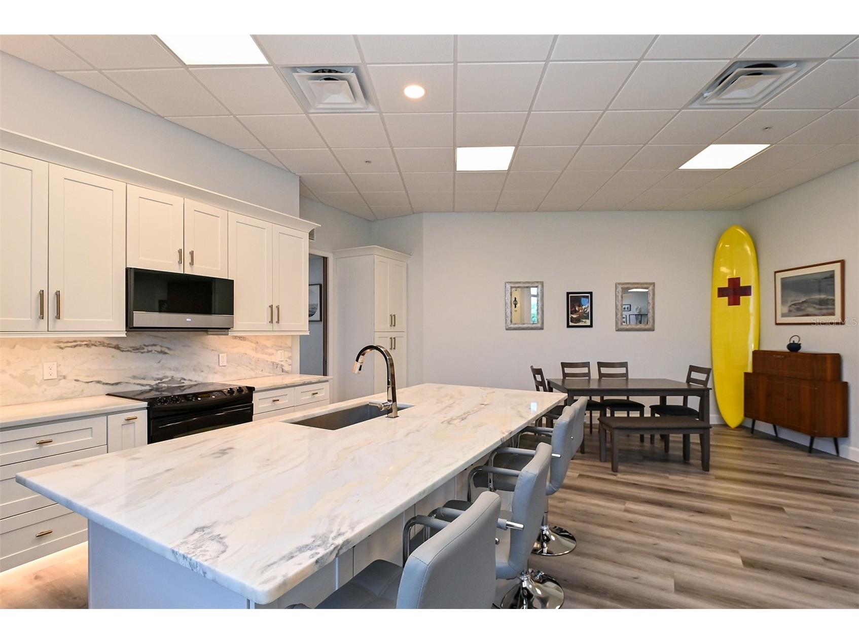 516 Tamiami Trail S #102 Nokomis FL 34275 - DONA BAY A4677077 image9