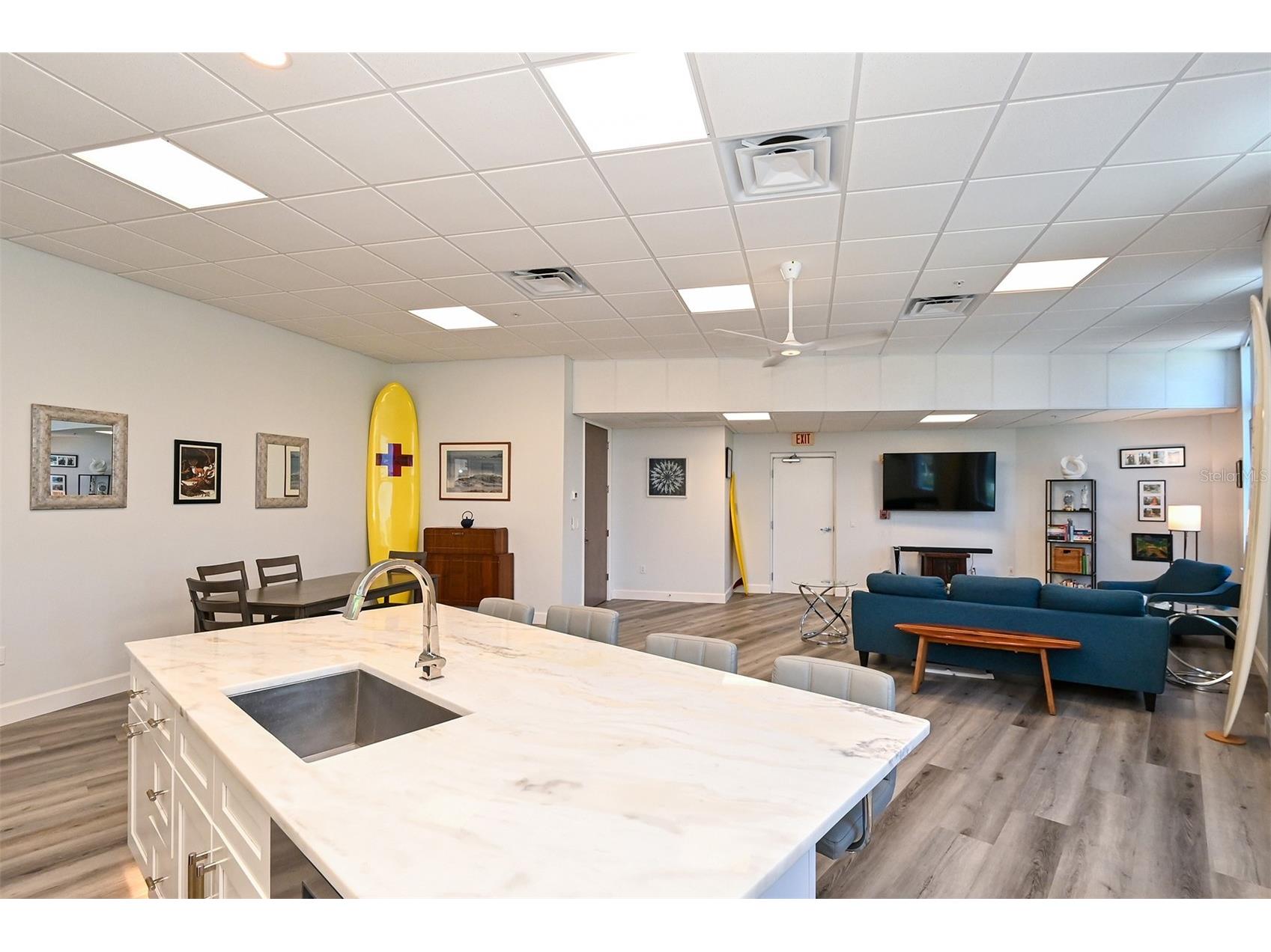 516 Tamiami Trail S #102 Nokomis FL 34275 - DONA BAY A4677149 image23