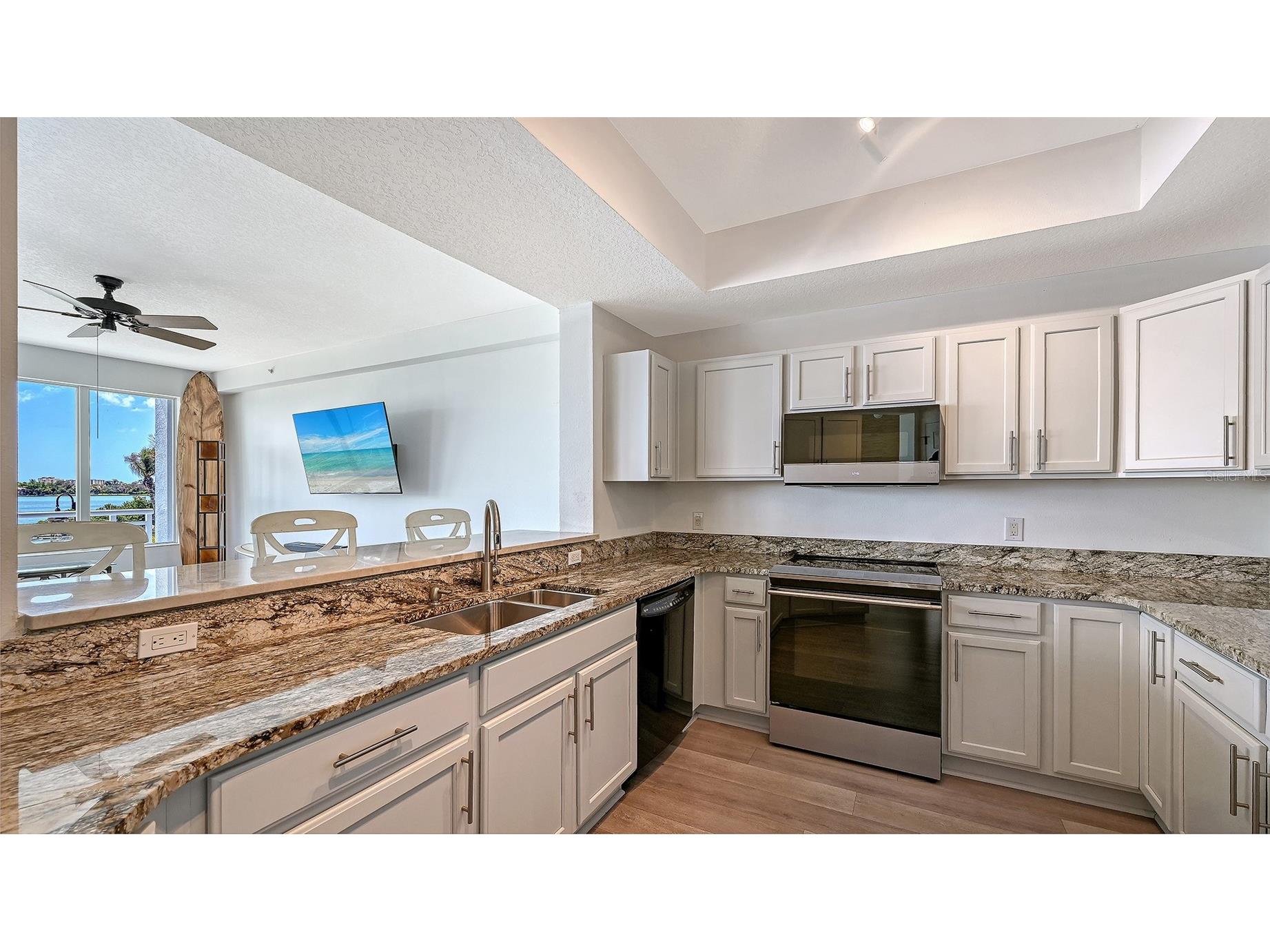 516 Tamiami Trail S #306 Nokomis FL 34275 - DONA BAY A4686130 image17