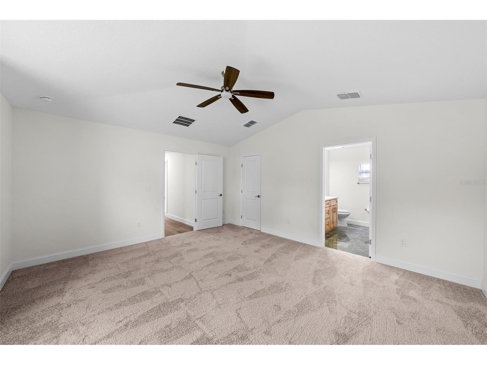 5160 80th Way N Saint Petersburg FL 33709 TB8514709 image11