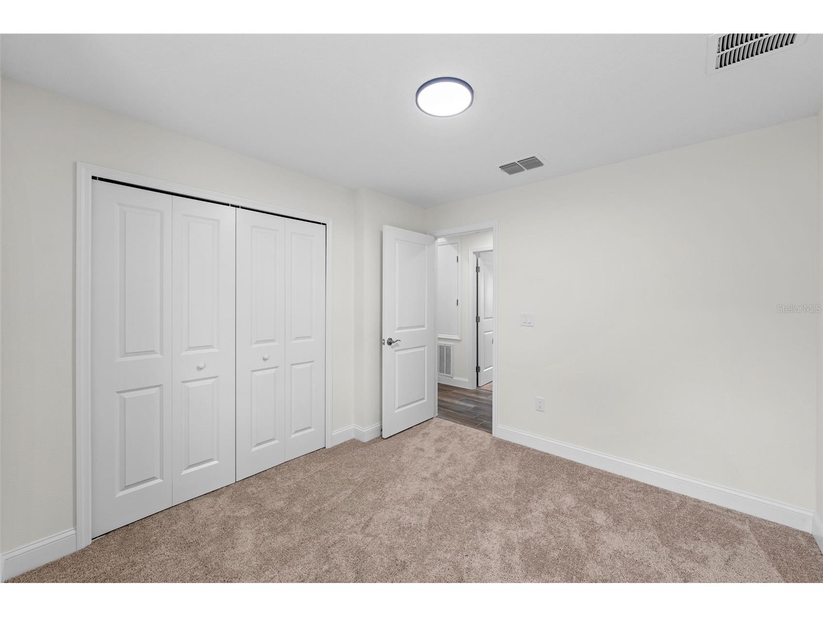 5160 80th Way N Saint Petersburg FL 33709 TB8514709 image25