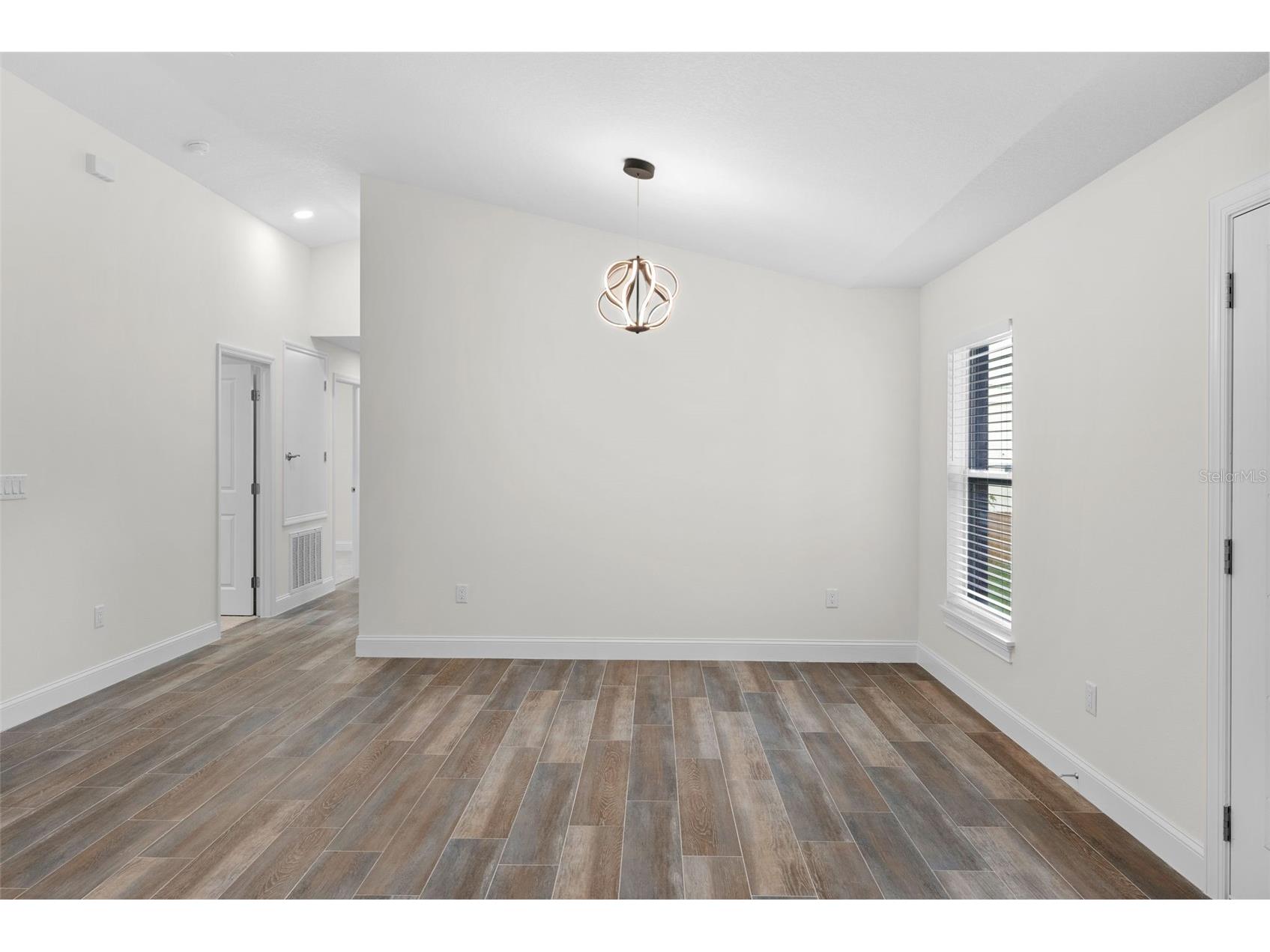 5160 80th Way N Saint Petersburg FL 33709 TB8514709 image8