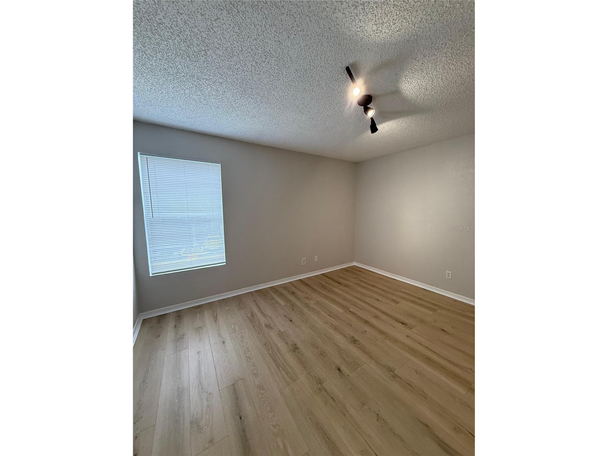 5160 Conroy Road #21 Orlando FL 32811 O6400641 image29