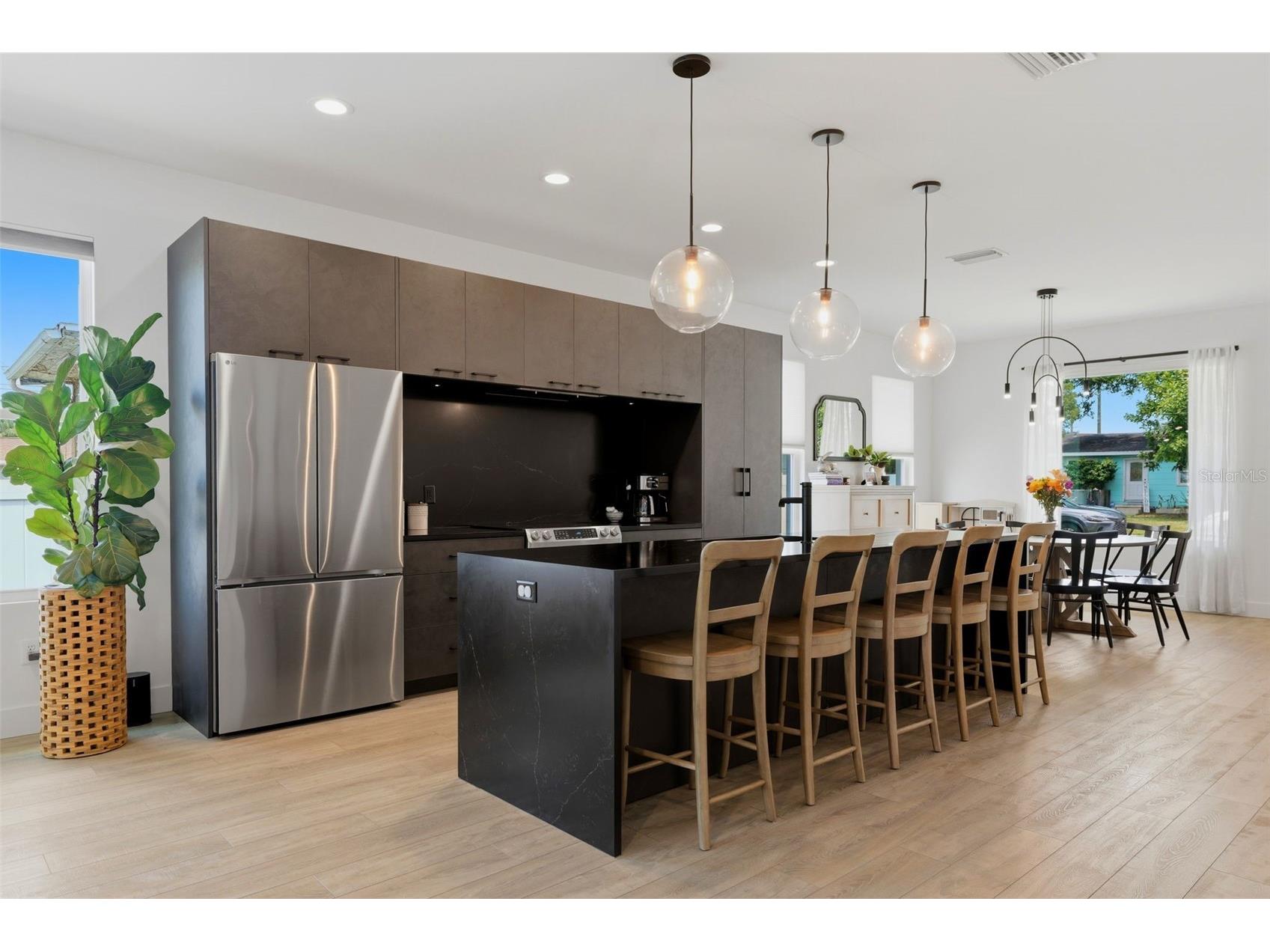 5160 Dartmouth Avenue N Saint Petersburg FL 33710 TB8506399 image13
